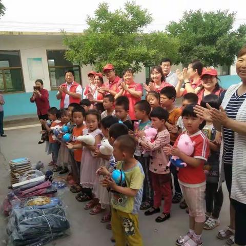 2018年06月02日“元氏县优秀志愿者基层宣讲暨关爱未成年人活动”