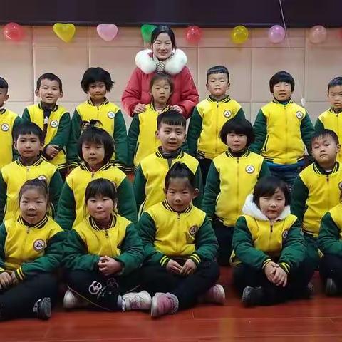 果果班庆元旦迎新年