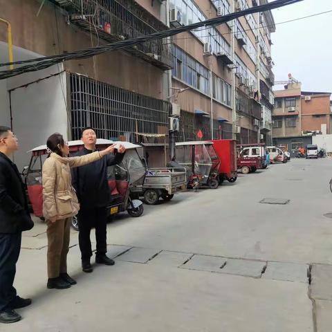 西关办事处坚守创文一线 全力以赴深化创文工作