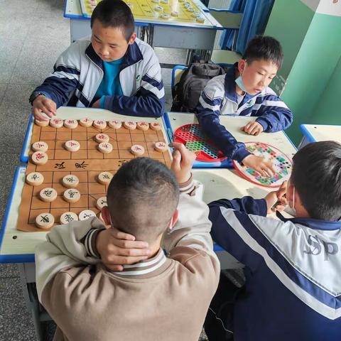 西村学校棋类社团活动简介