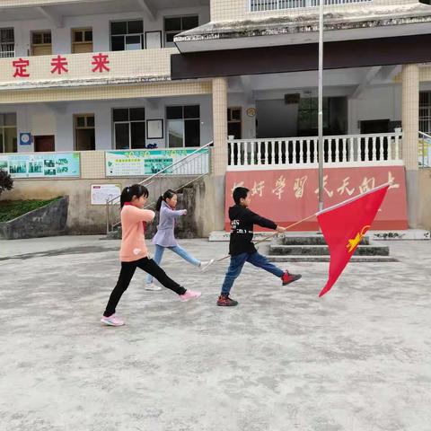 迎国庆·唱红歌：鸦鹊水小学10月主题队日活动圆满成功