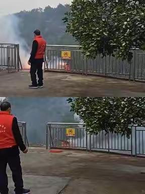 敬老院里年味浓 其乐融融过小年
