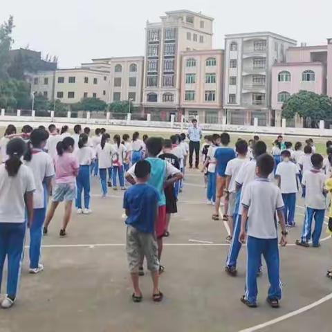 电白区南海街道炮台小学开展“防性侵、防欺凌”主题教育活动