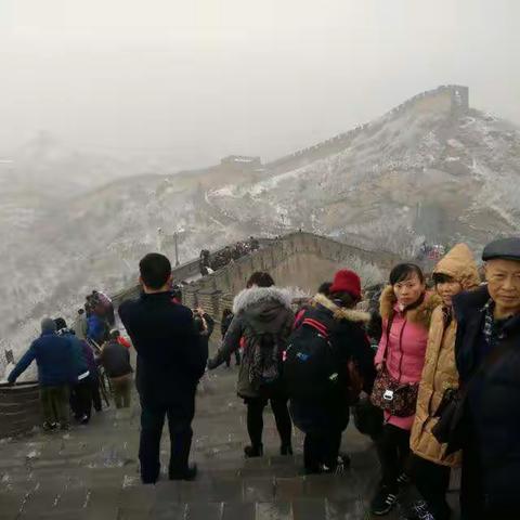 “爬”长城