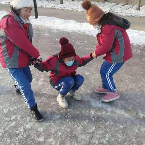 白鱼湾镇小学冰雪活动新闻稿