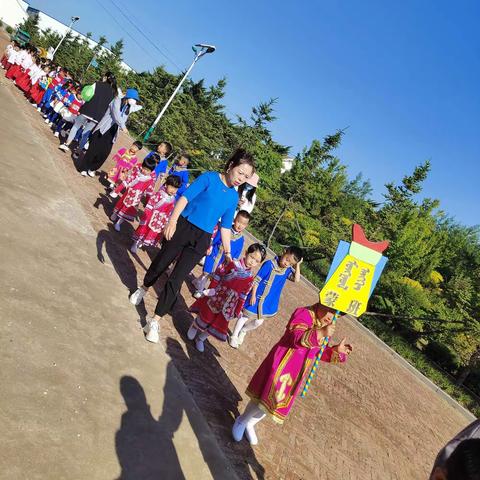 科左中旗白音塔拉农场中心幼儿园庆“六一”文艺汇演暨幼儿活动