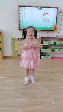 我爱我的幼儿园😊