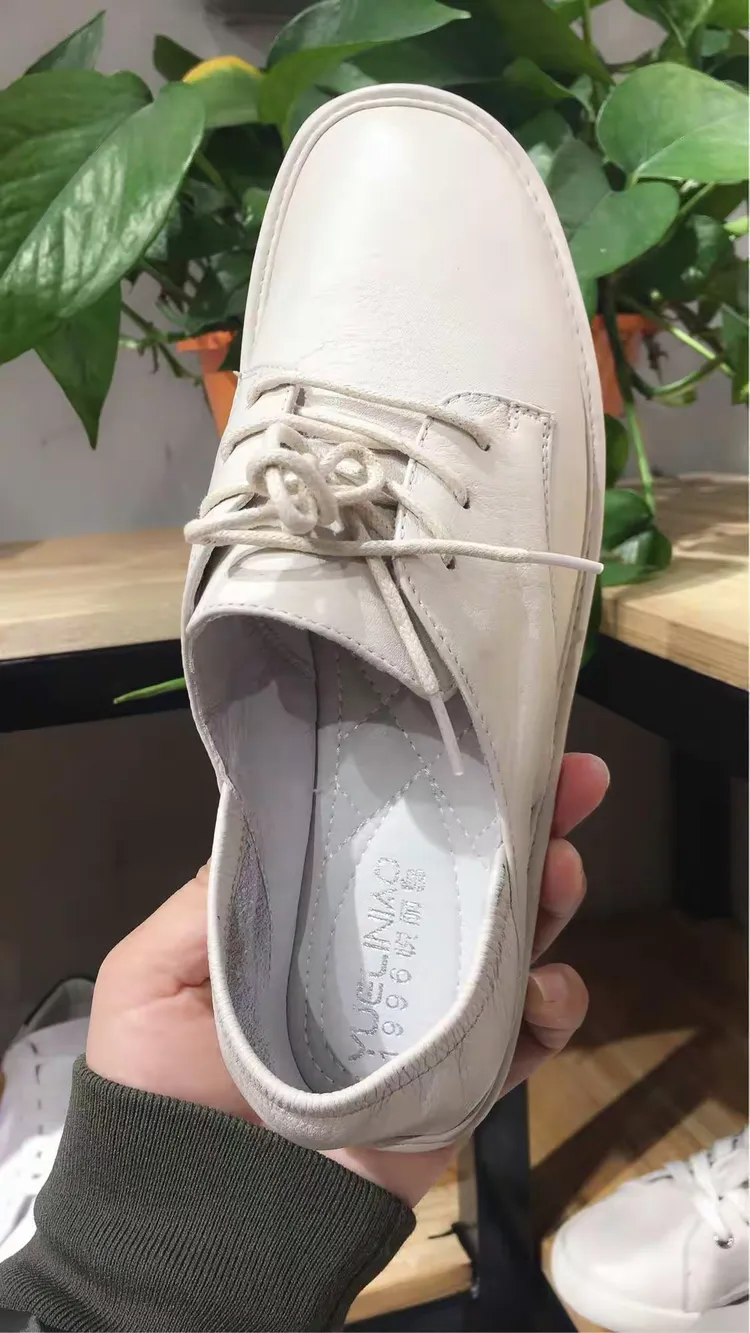 《悦丽鸟真皮女鞋》真皮板鞋系列!谢谢围观!