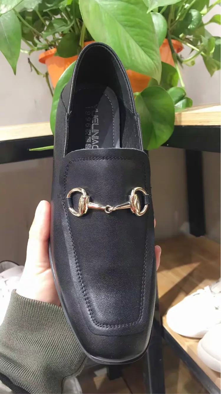 《悦丽鸟真皮女鞋》你喜欢的款都在这里!欢迎👏大家围观!