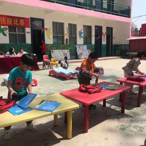 汇博幼儿园五一劳动节幼儿生活技能赛
