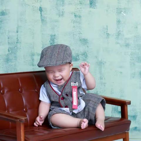 二宝一岁啦