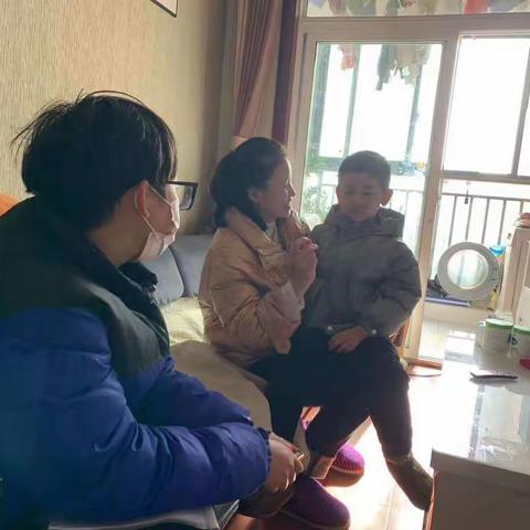 “春风送情意，家访暖人心”————阿奎利亚幼儿园家访七类人员活动