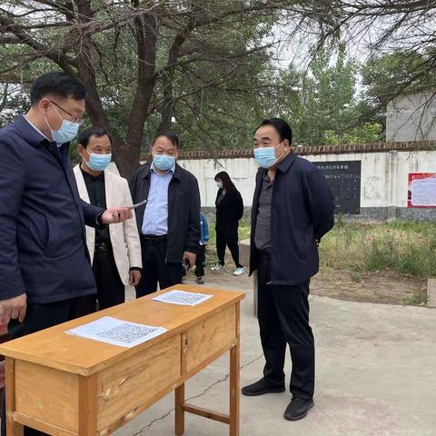 宝丰县闹店镇:县人大副主任金龙峰督导检查闹店镇全员核酸检测工作