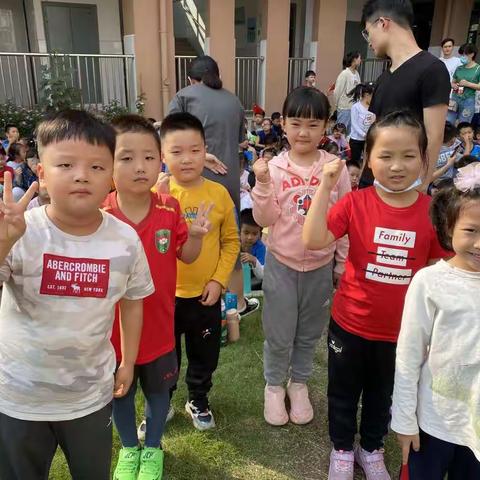 跳起来，动起来，运动会也可以很有趣——一（8）班运动会现场实况