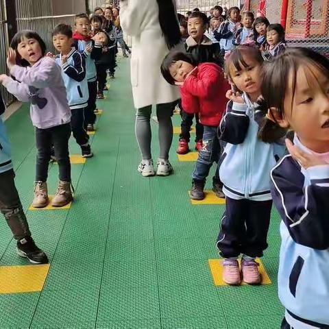 五显坝幼儿园中班第十一周美好记录