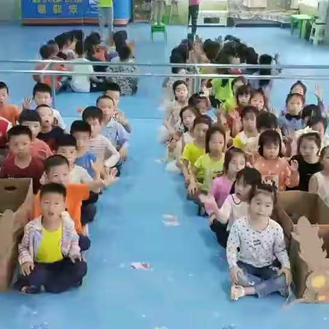 聪伶幼儿园朵朵一班――端午节赛龙舟篇