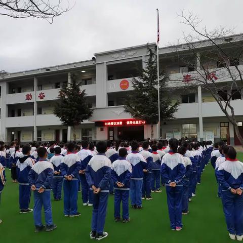 2020—2021学年度第一学期第十三周值周工作纪实