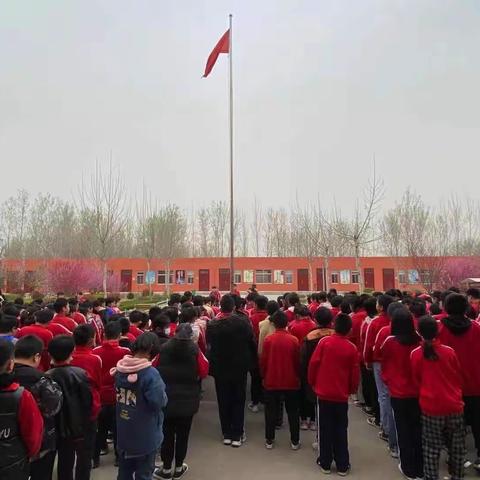 黑虎庙镇中心小学开展安全日主题活动