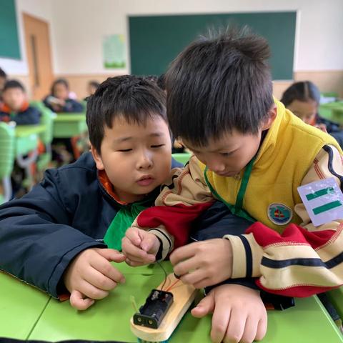 二年级：(11)振动仪应用