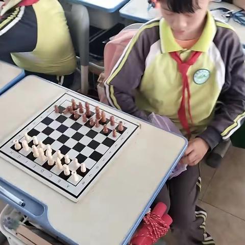 棋逢对手添知音，才聚一身争有为！