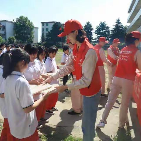 神华九江发电公司党团工作者相约泗中情暖互动