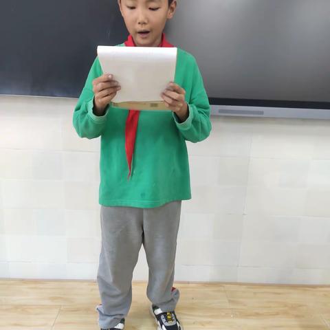 月下散步，幸福惬意，——第二周周记展评