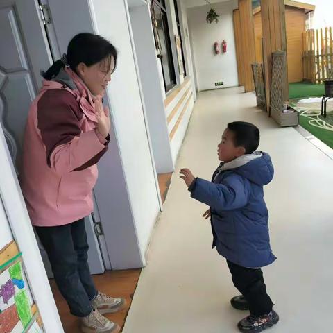 启梦幼儿园小二班——快乐生活