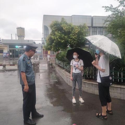 巩义市交通运输综合行政执法大队运政中队全力打好防汛硬仗
