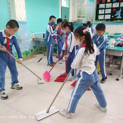 创建文明校园，我们在行动！——深圳市滨河小学组织校园大扫除活动