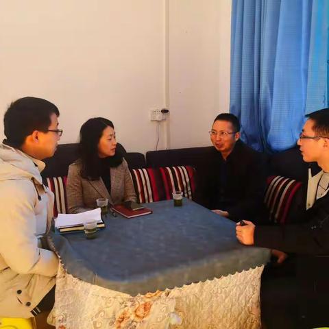 县政协副主席曾洁到永和镇调研指导村（社区）两委换届工作