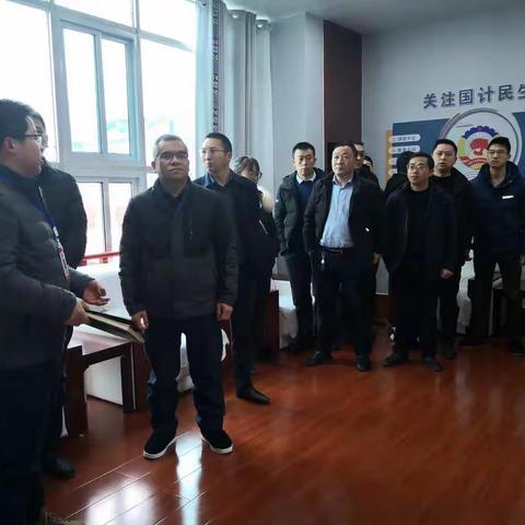 凤冈县政协召开工作规范化建设现场观摩会暨业务培训会