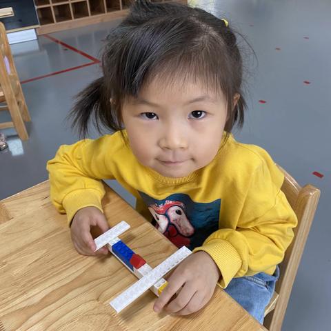 圣仁谷幼儿园乐高课K2d班——小飞机