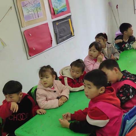 多元智能幼儿园乐高课——旋转木马