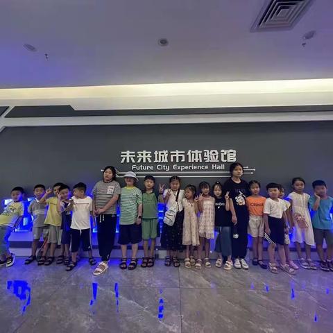 七彩假期，精彩一夏