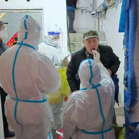 彩屯街道核酸检测“应检尽检” 有速度有温度