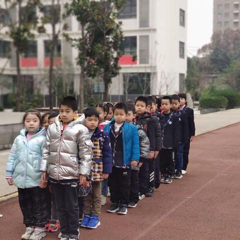 暖心的小可爱们