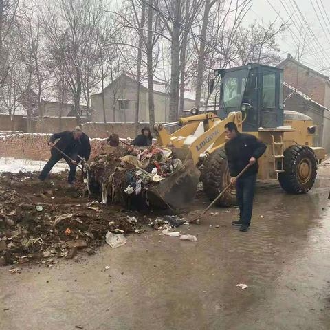 东张孟镇开展节前垃圾清理行动