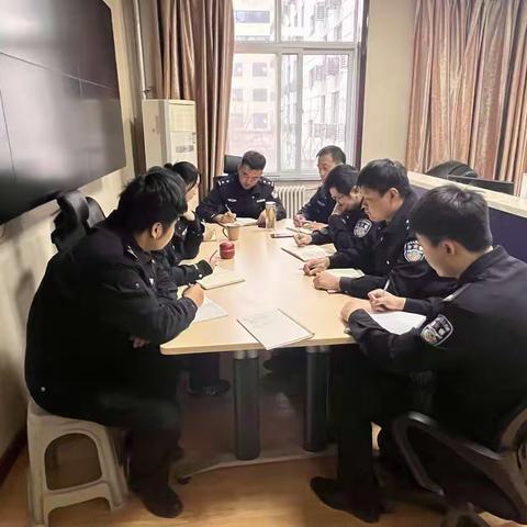 【铜川公安】新区分局法制大队召开工作例会