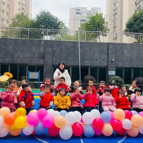 龙湾华庭幼儿园小二班学期总结