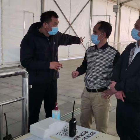 浚弘委员检查东站春运应急防疫工作