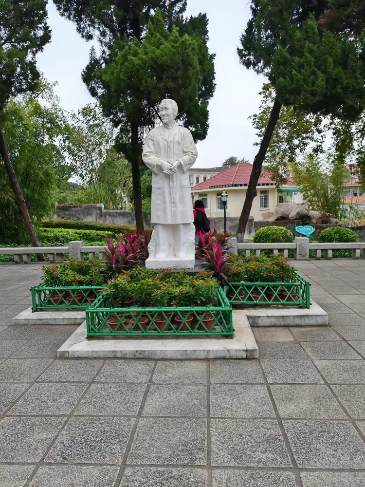 鼓浪屿林巧稚纪念馆,林巧稚出生于鼓浪屿