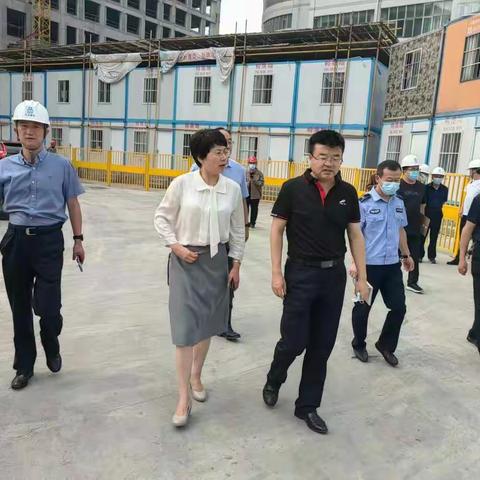 西宁市主要领导检查指导青年巷棚户区改造项目征收工作