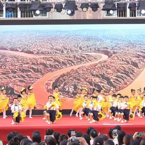 进贤县雨露幼儿园——六一儿童节主题活动“我的节日 我做主”