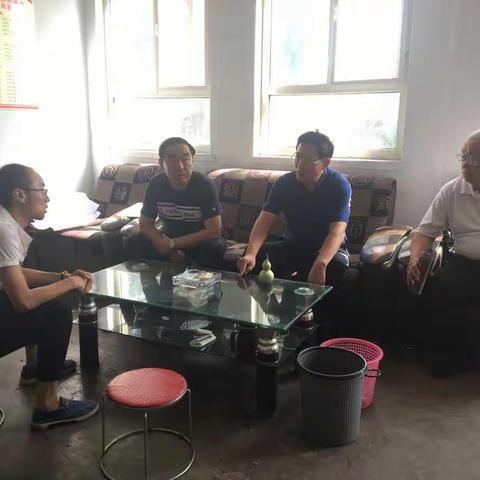 省、市人大暗访组到洋河南镇赵家堡村督导检查扶贫工作