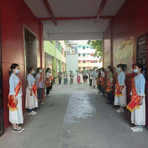 春风化雨润无声，家校共育促成长——昌琳小学家长会