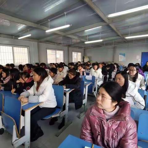 浸润书香   智慧成长