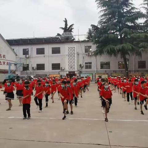 跃动大课间      欢乐无极限