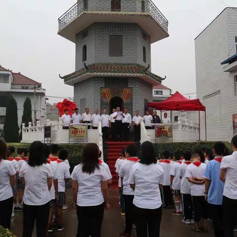 町店镇中心学校“德育教育基地”在大宁村“九三纪念楼”举行揭牌仪式