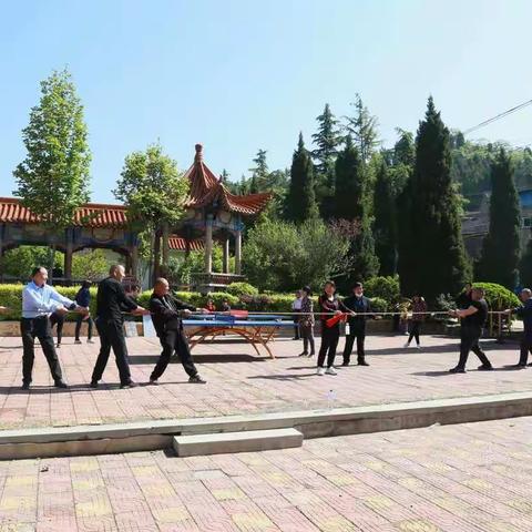 大宁村石旺沟举办乒乓球 拔河赛事