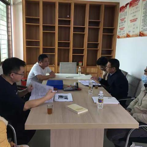 市农业农村局到包点西秀镇龙头村、拔南村开展疫情防控督导工作